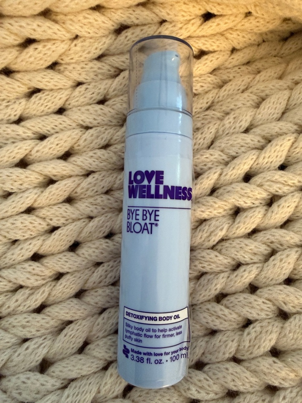 Bye Bye Bloat Detoxifying Body Oil - White